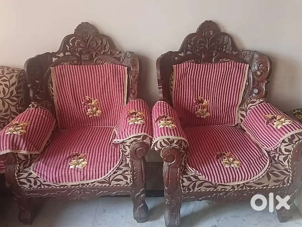 Sofa set 2 single 1triple