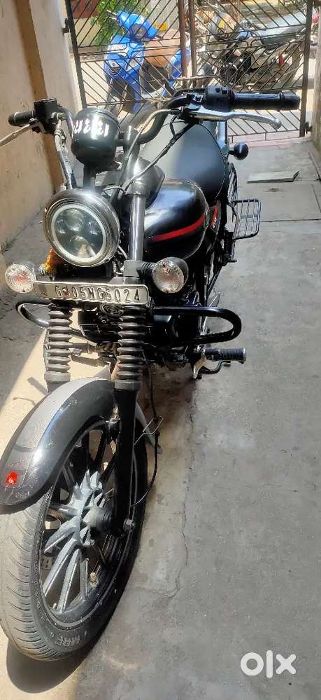 Good condition rimot control self Star