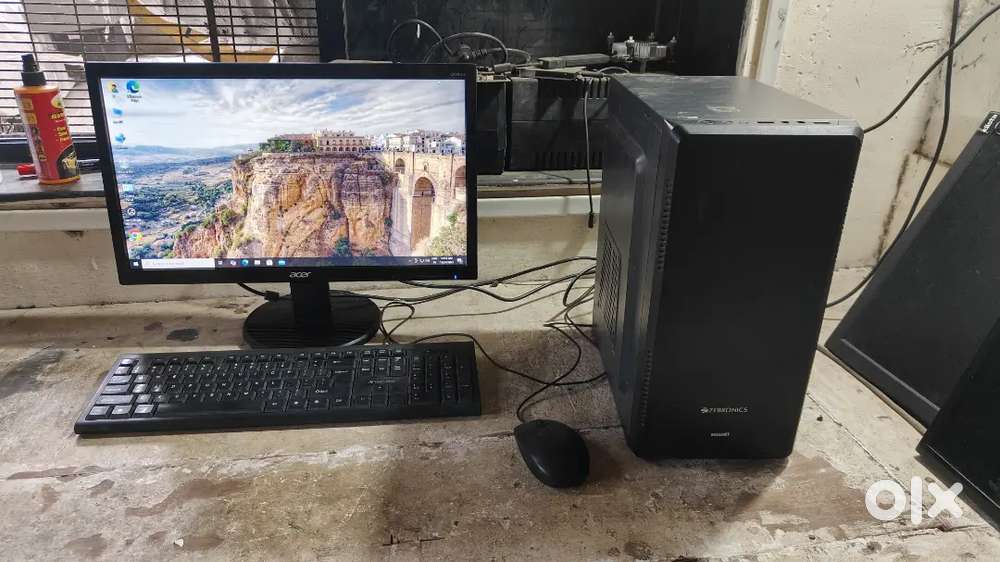 Desktop pc i5 8gb ram 500gb hdd 19inch monitor windows 10 full setup