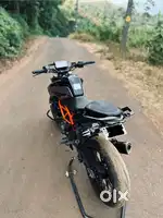 Bs6 duke 390