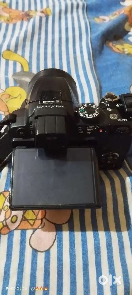 Nikon DIGITAL CAMERA