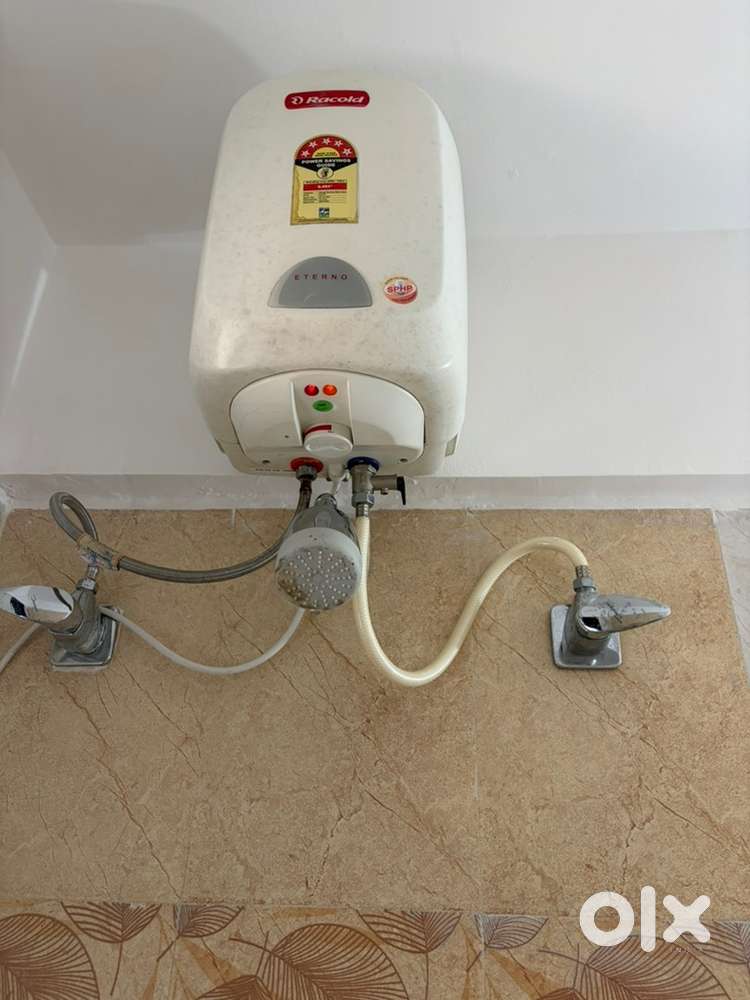 Racold 10 litre geyser