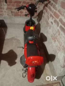 Mini electronic scooty
