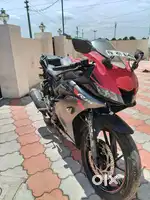 R15 V3  low km driving good maintenance