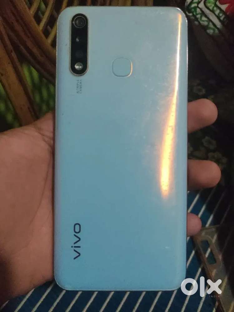 Vivo y19 4+128