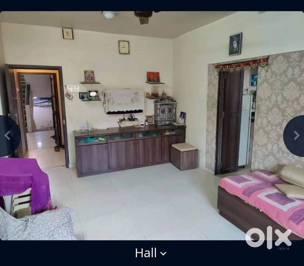 1BHK FURNISHED FLAT IN MARINE LINES