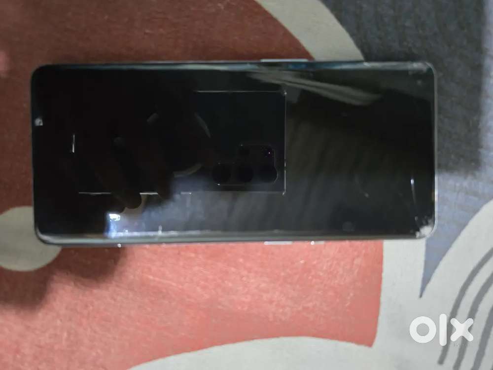 One Plus 9 Pro Motherboard and Battery