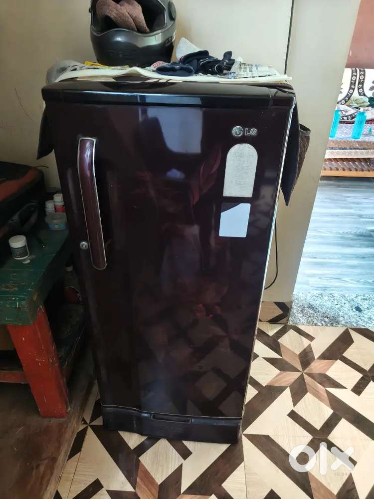Lg fridge  good condition