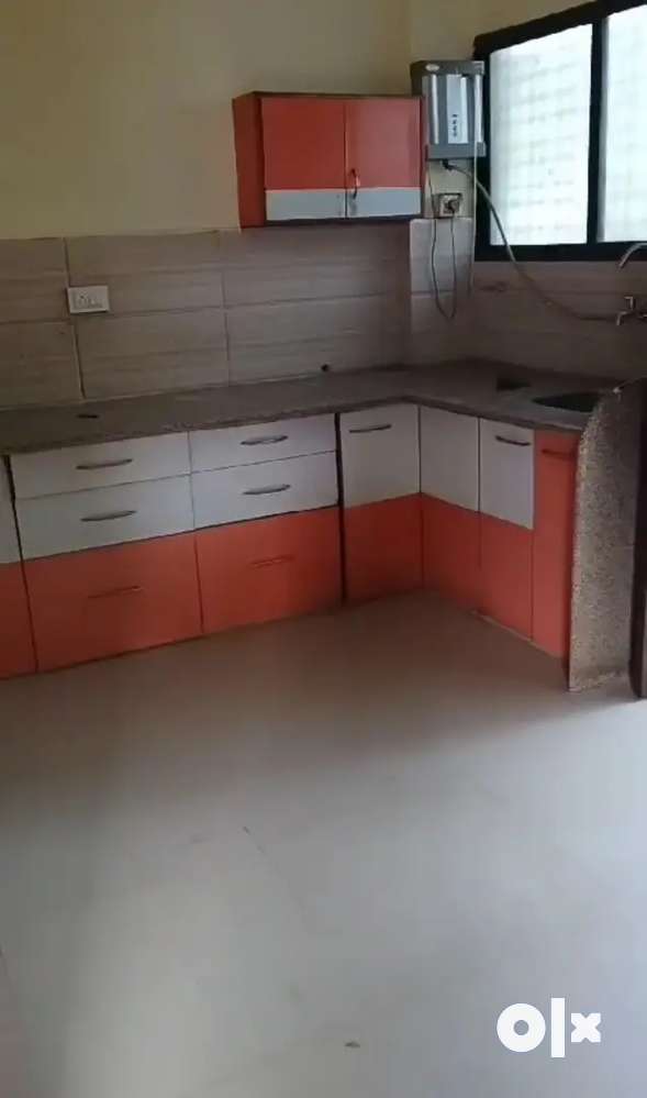 2 BHK Semi Furnished Flat at Dharampeth Available For Rent..