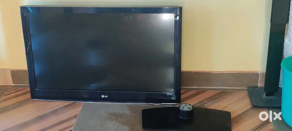 LG tv(Full HD LED display), which original price was 50k 10 years ago