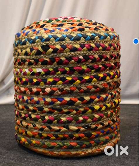 Detec Homzë Handwoven Jute Poufs - Round