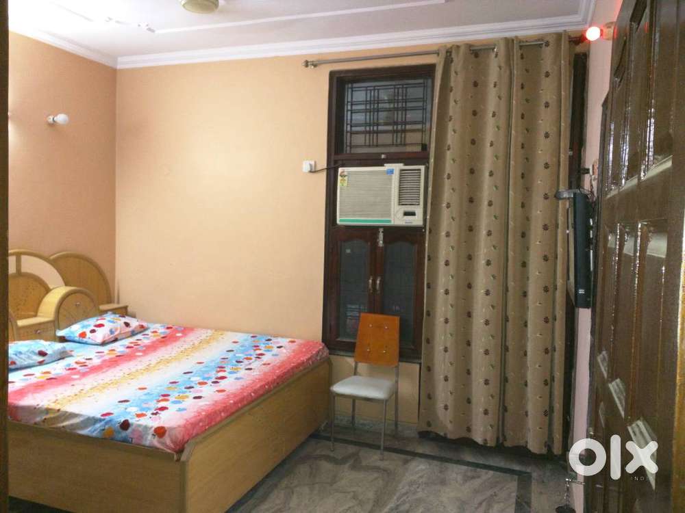 full furnished AC room with Toilet Behind Medanta Hospital