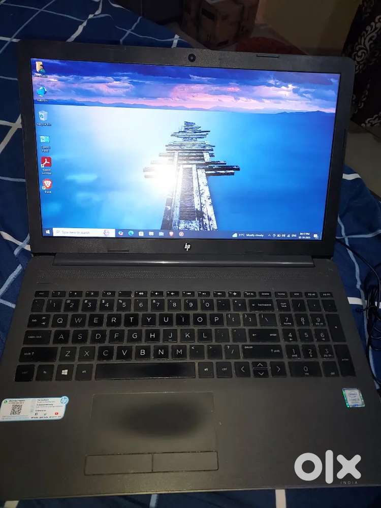 HP Laptop 1TB Hard drive with Charger