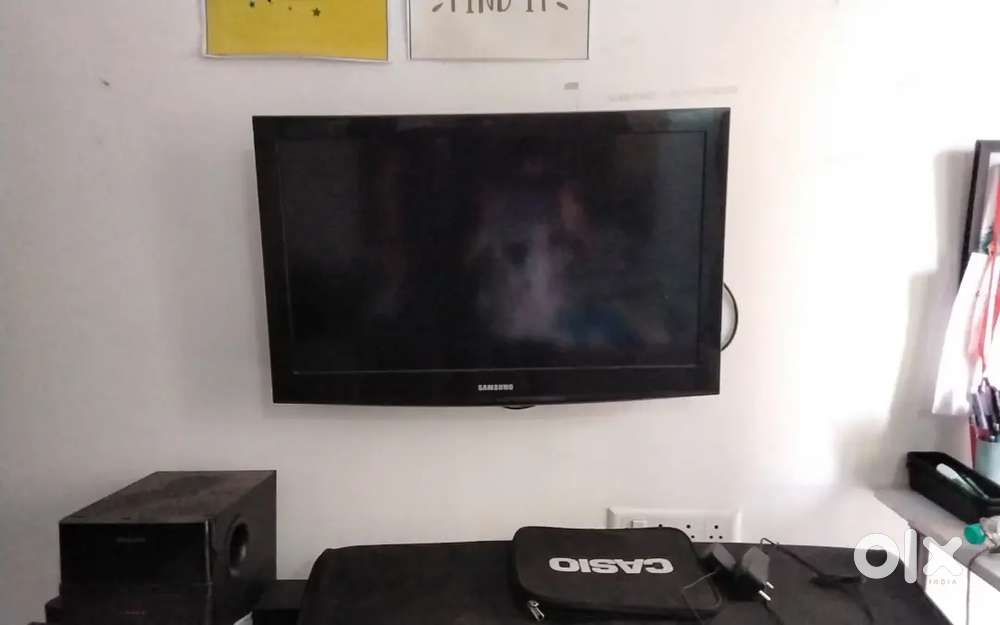 Samsung 32 inch LCD TV - Working Condition , Old Model