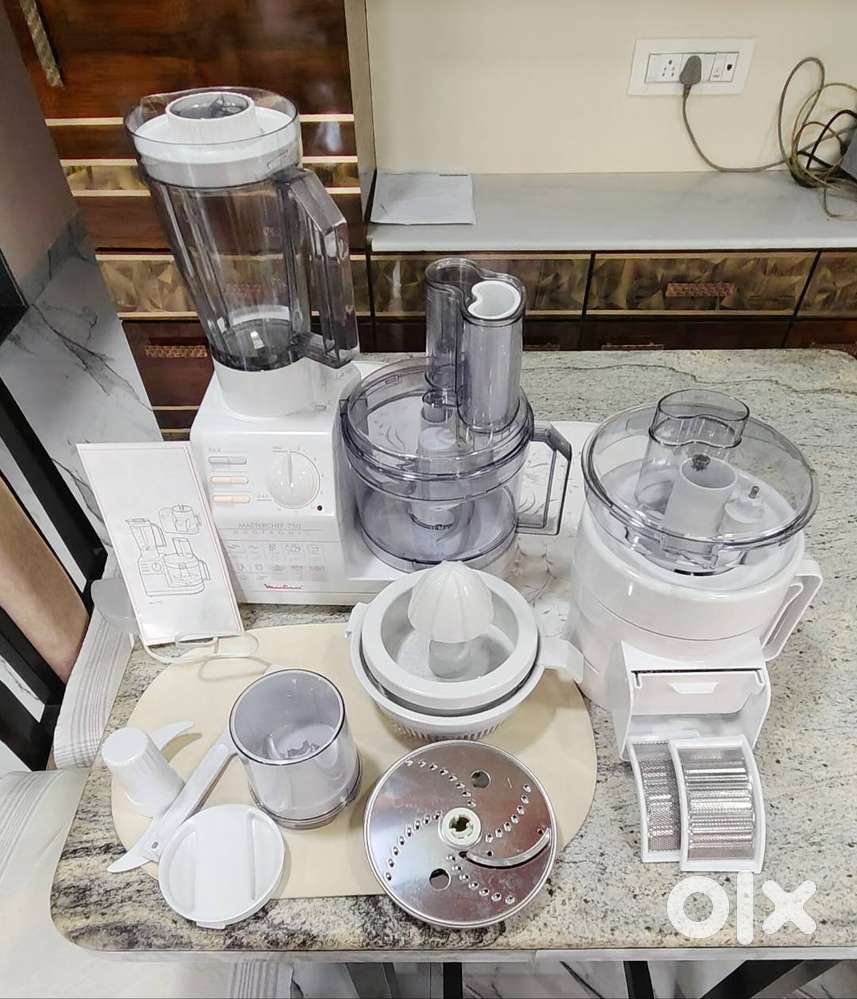 Moulinex Master Chef Food processor with accessories model 750