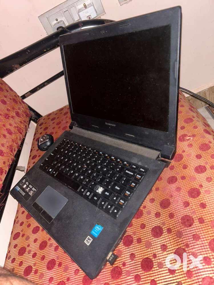 Lenovo B40-30 Laptop In perfect working condition.