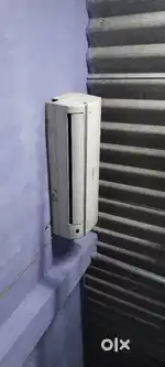 Whirlpool 1.5 ton in door unit