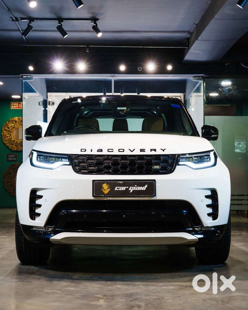 Land Rover Discovery HSE R-Dynamic 2.0 Petrol, 2024, Petrol