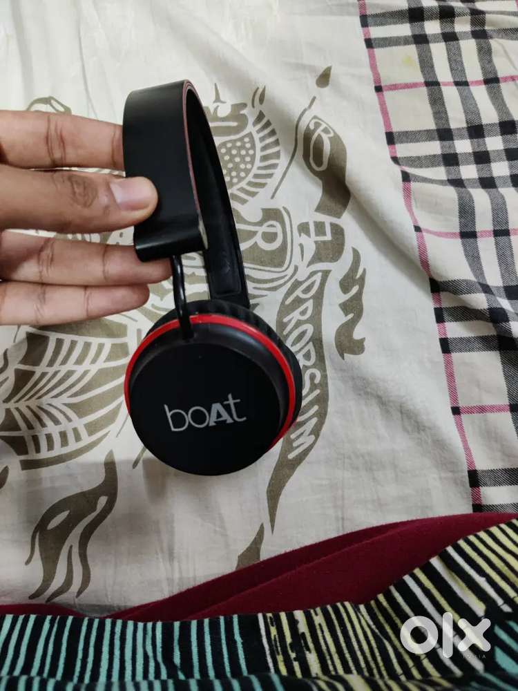 BOAT headphones