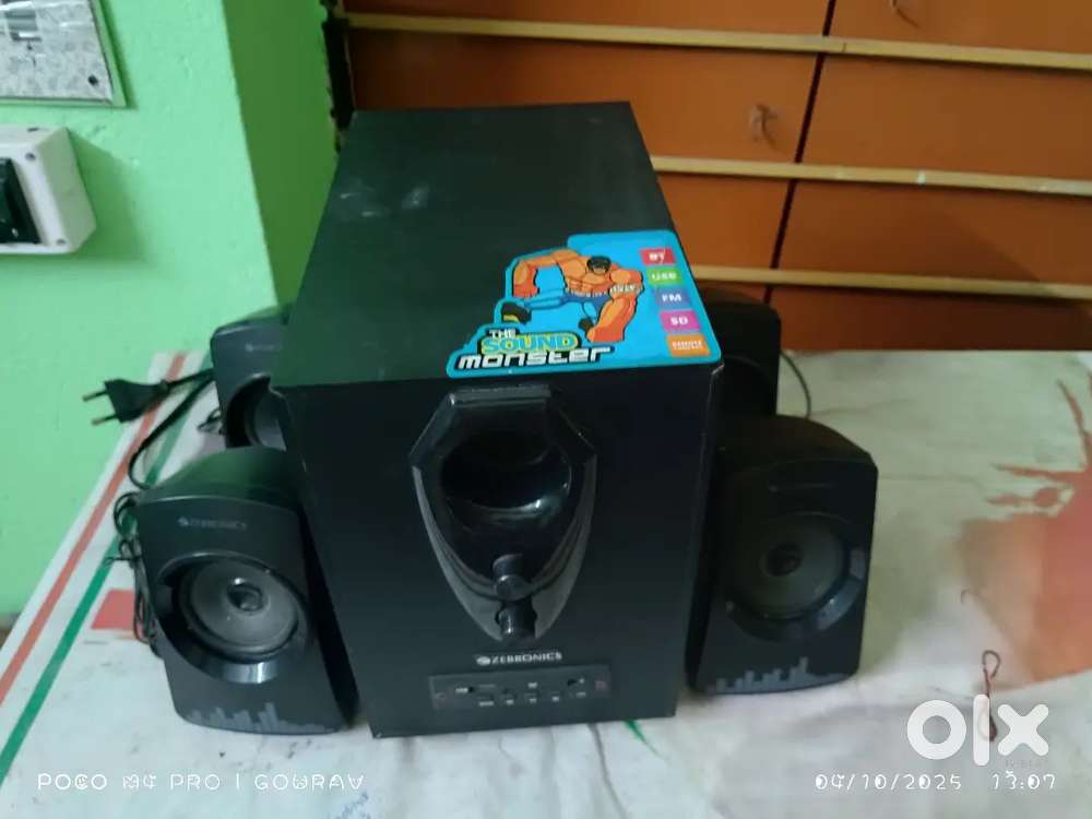 ZEBRONICS

ZEB-FEEL 4 60 W Bluetooth Home Theatre (Black, 4.1 Channel)
