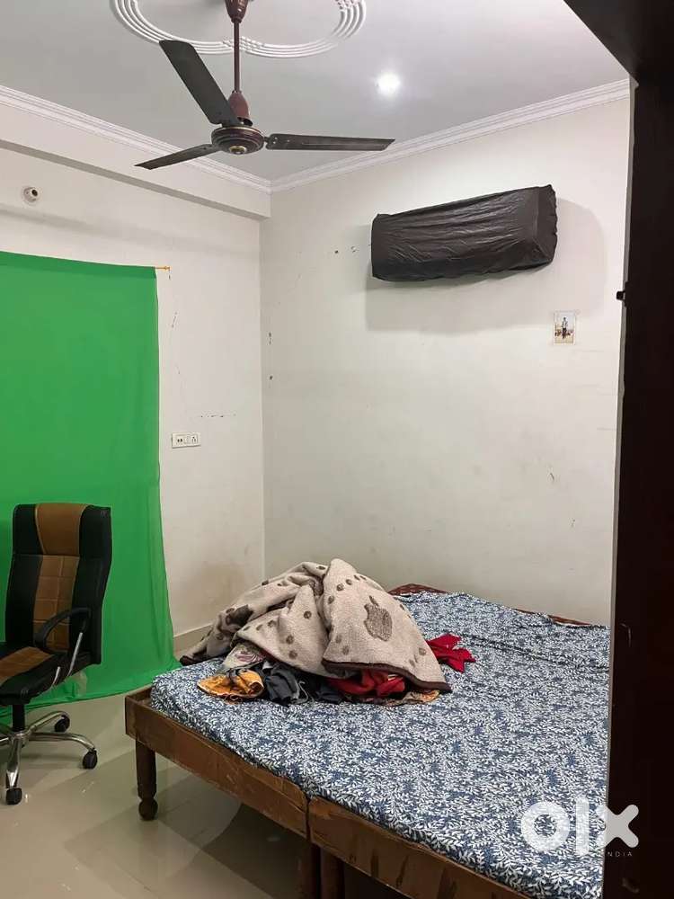 Independent 3 BHK flat for rent