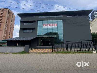 ഒരുകോടി 3 കോടി 6 കോടി പത്തുകോടി കോംപ്ലക്സുകൾ വില്പനയ്ക്ക് ഉണ്ട് ആവശ്യമ