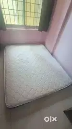 Matress Queen size 6 feet x 5feet