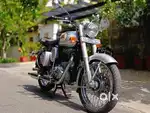 ROYAL ENFIELD CLASSIC 350 SINGLE OWNER IN TOP NOTCH CONDITION