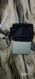 Lenovo IdeaPad 1i