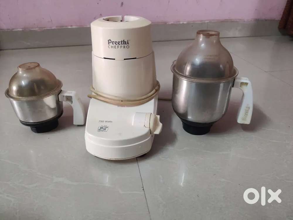 Rs. 1499, Preethi Chefpro Mixer