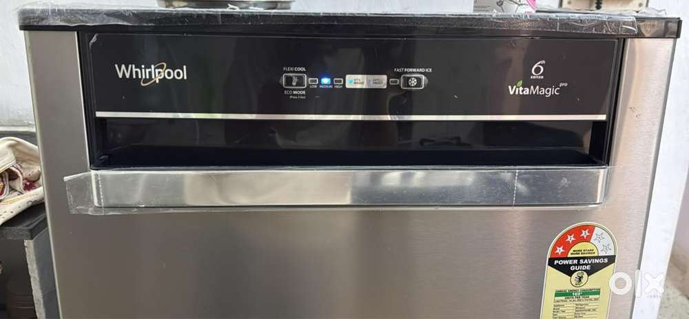 Automatic defrost, has inverter