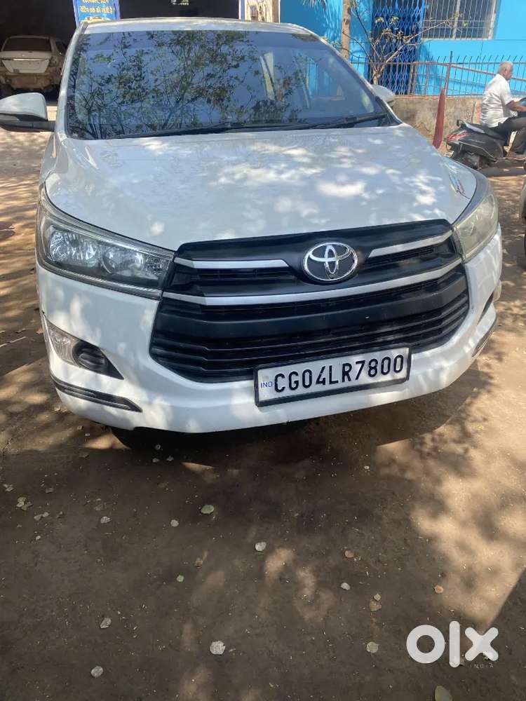 Toyota Innova Crysta 2017 Diesel 110000 Km Driven