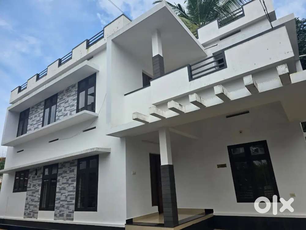 കോഴിക്കോട് ചേവരമ്പലം 5 ബെഡ്റൂം വീട് വാടകയ്ക്ക്