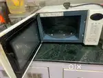 L G microwave