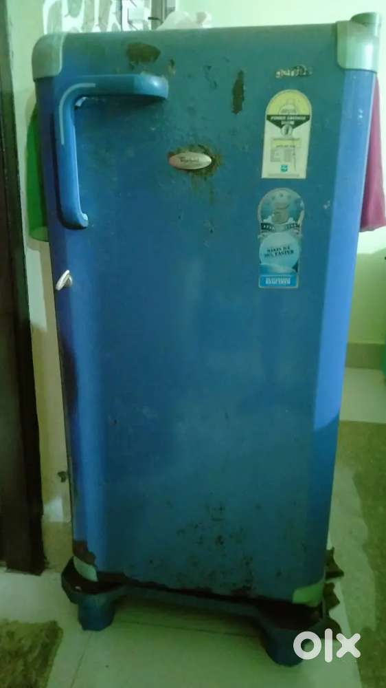 Whirlpool refrigerator 182ltr