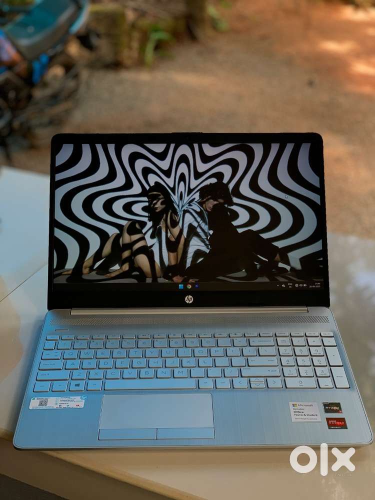 HP Laptop and mouse Sale
