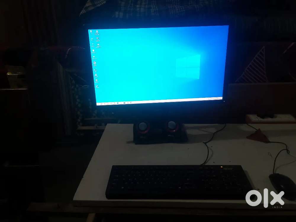 Pc with moniter
