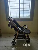 StarAndDaisy Baby Stroller .