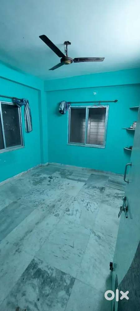 2bhk restrictions free flat available near sukanta Nagar bus stand.
