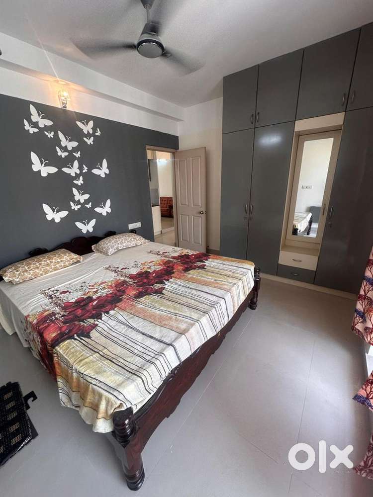 1BHK FULLY FURNISHED FLAT FOR RENT OPPOSITE INFOSYS AND UST