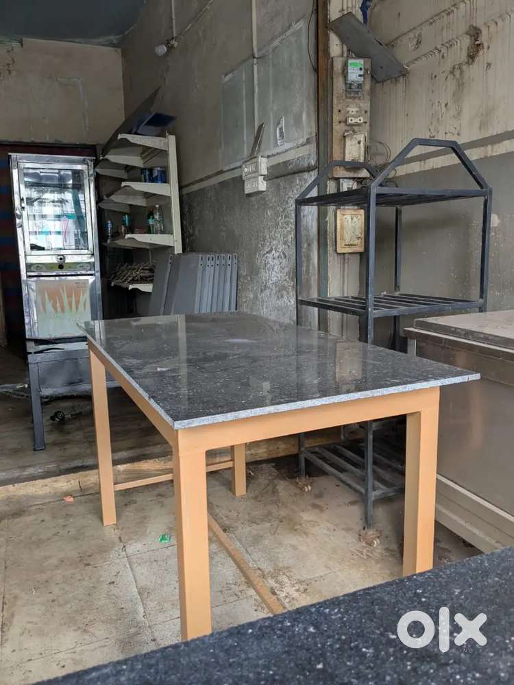 Granite table