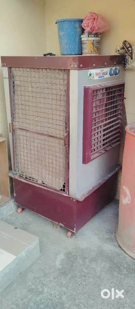Selling my White House Air Cooler in almost brand-new condition.