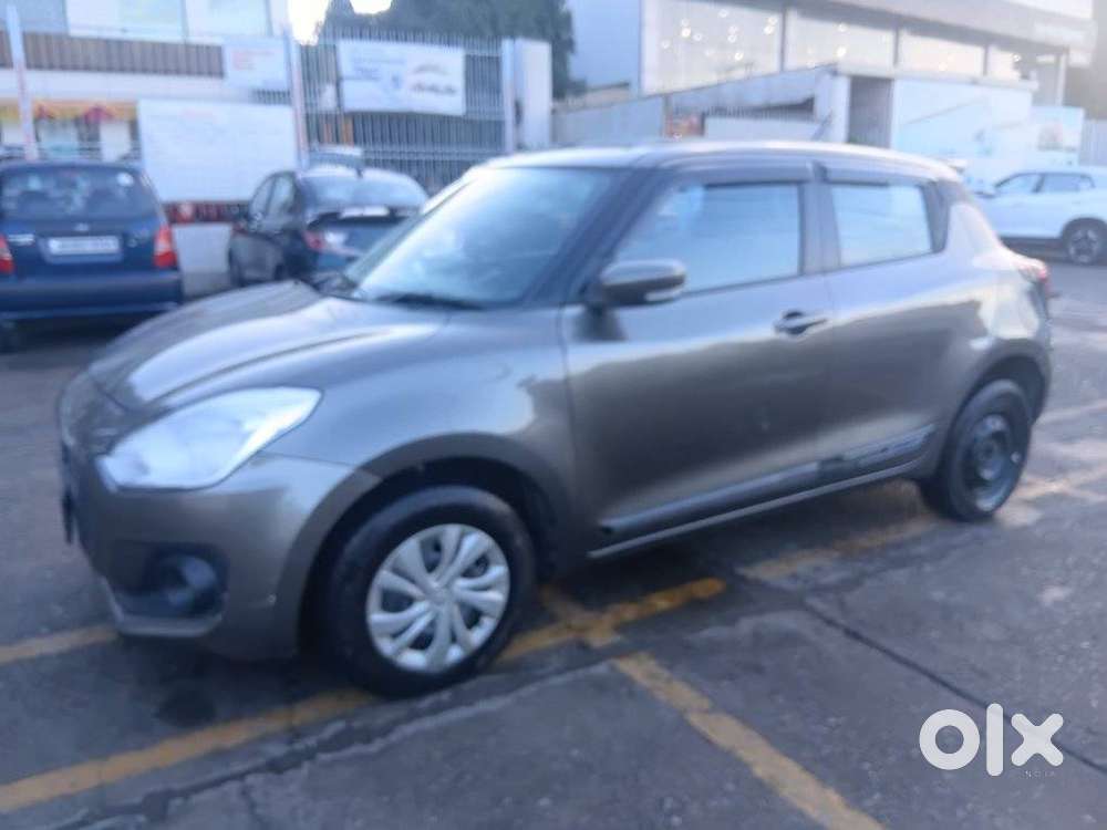 Maruti Suzuki Swift VXi + Manual, 2020, Petrol
