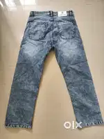 Jeans pant for men only used 3,4 times mrp is 1200