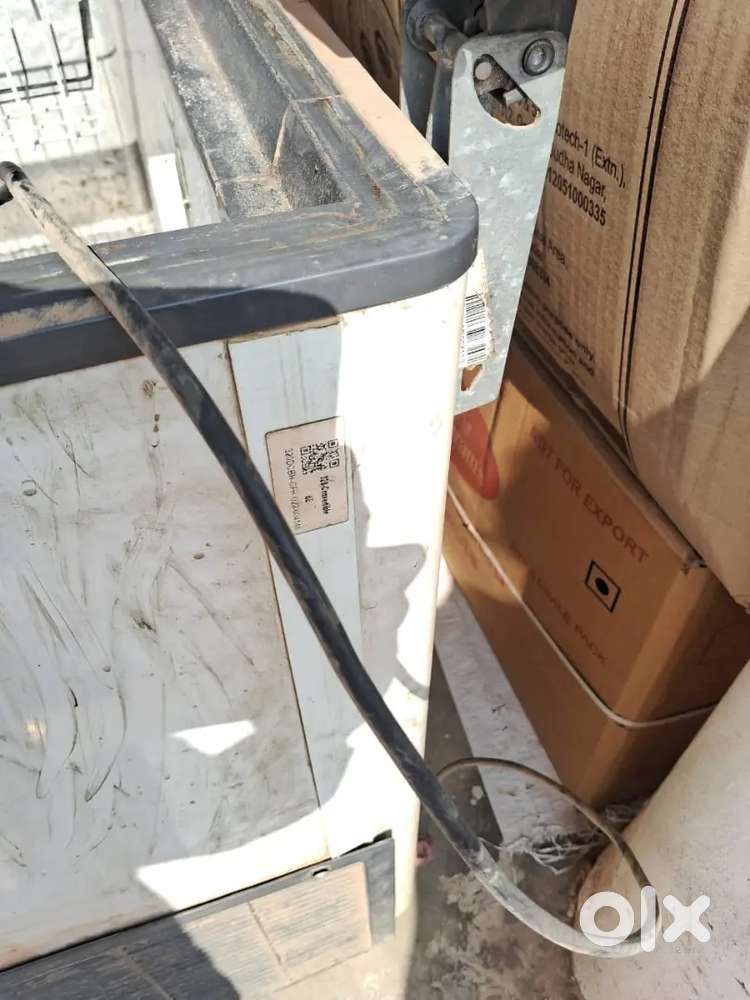 Voltas refrigerator for shops and deep fridge