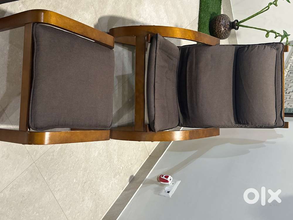 Easy chair with foot rest