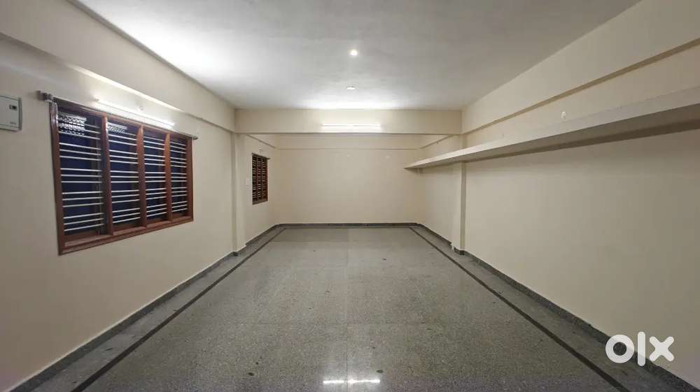 commercial space for rent and for godown usage