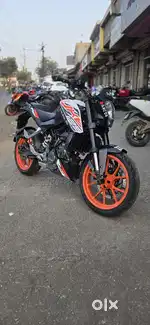 KTM Duke 125cc 1st owner the bike zone Nashik Sarda circle