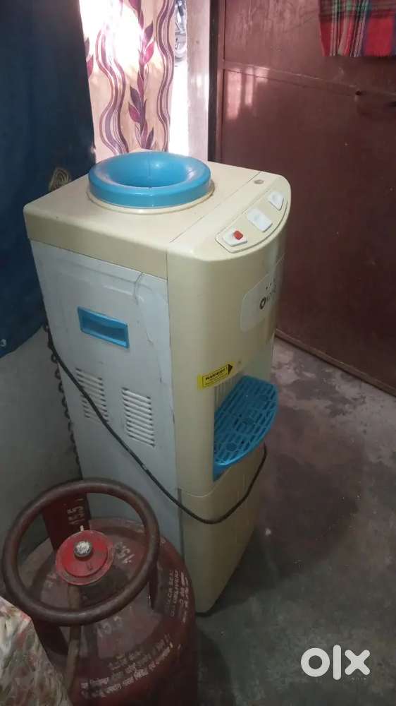Water dispenser cooling machine good condition