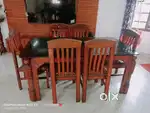 Dinning table for sale